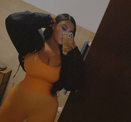 Maria Luisa nude onlyfans