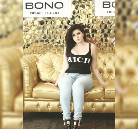 Anna Bernadi Profile pic