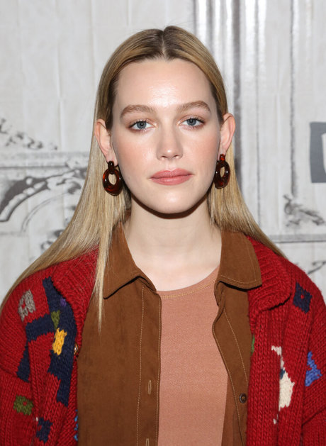 Victoria Pedretti only fans review