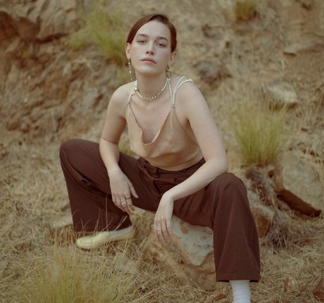 Victoria Pedretti naked on onlyfans