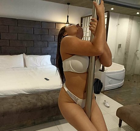 sexiecuatoriana naked onlyfans