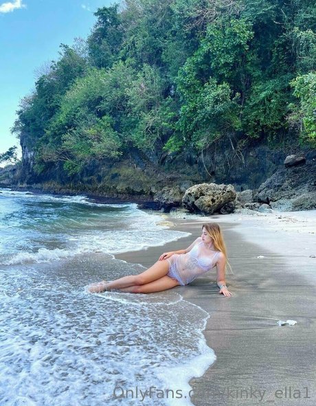 kinky ella1 only fans.