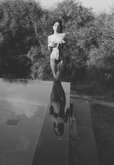 Ella Grossman onlyfans content