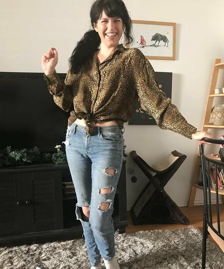 Emily Axford leaked onlyfans porn