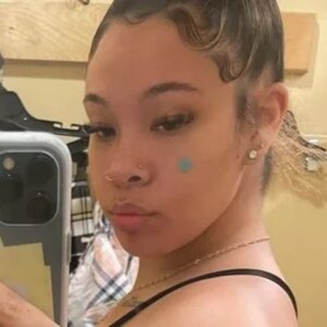 diamond desirae onlyfans mega