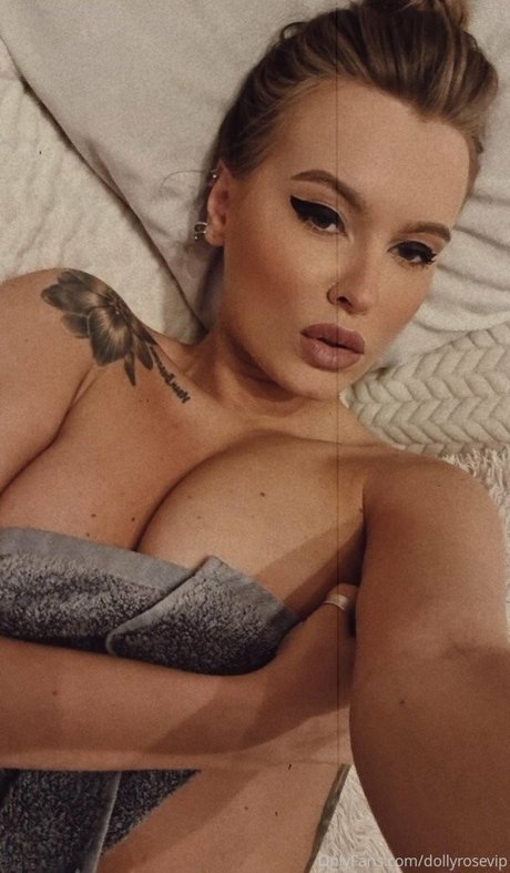 Dolly Rose onlyfans model