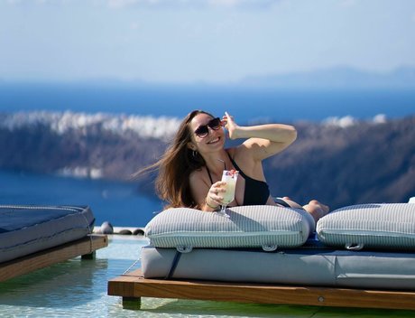 Felicia Hofner onlyfans desnuda