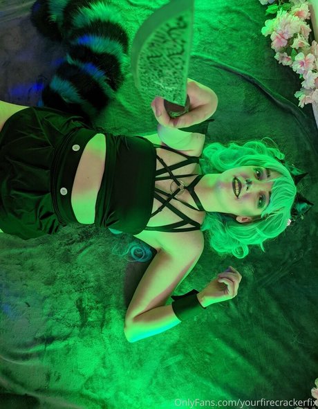 yourfirecrackerfix porn onlyfans