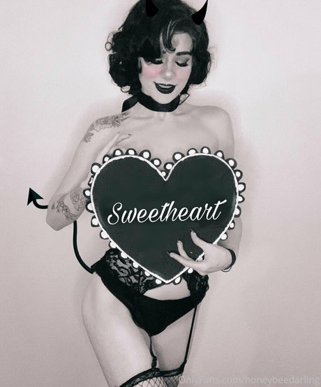 erinrileycos onlyfans nude pictures