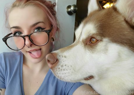 lilydarkofree nude porn onlyfans