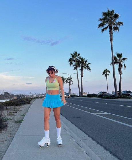 Ester Dobrik onlyfans leaka