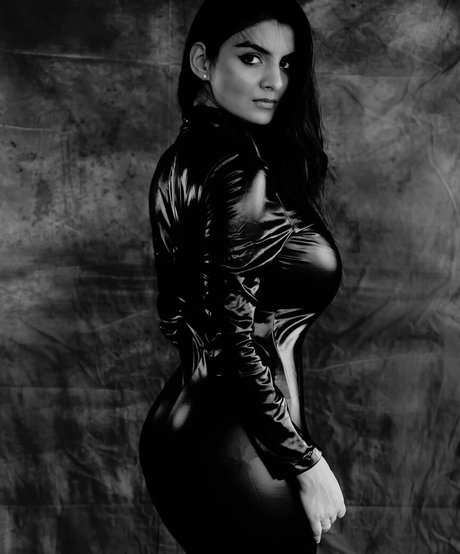 Anveshi Jain naked onlyfans leaks