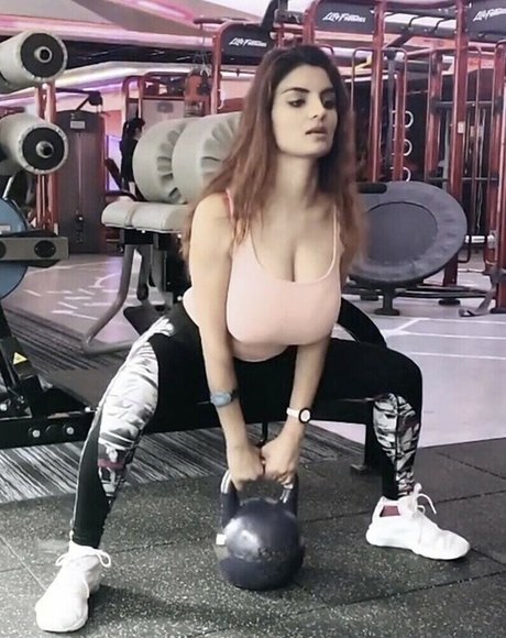 Anveshi Jain free only fans