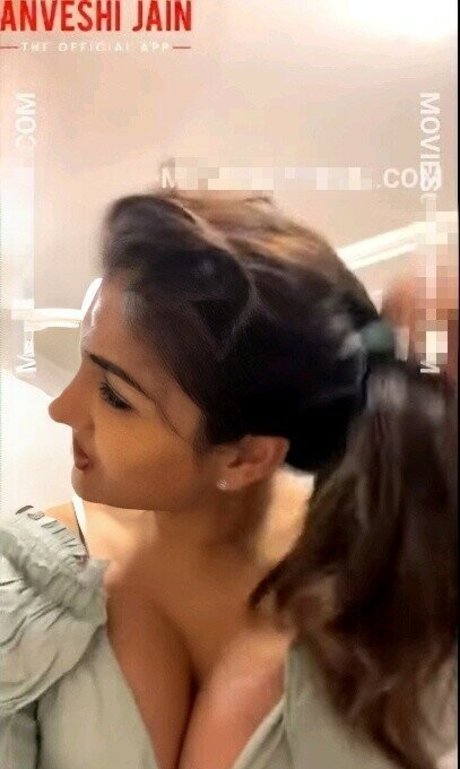 Anveshi Jain onlyfans leak fuck