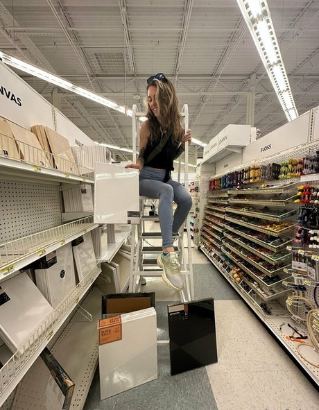 lunapowersthefairy onlyfans sextape