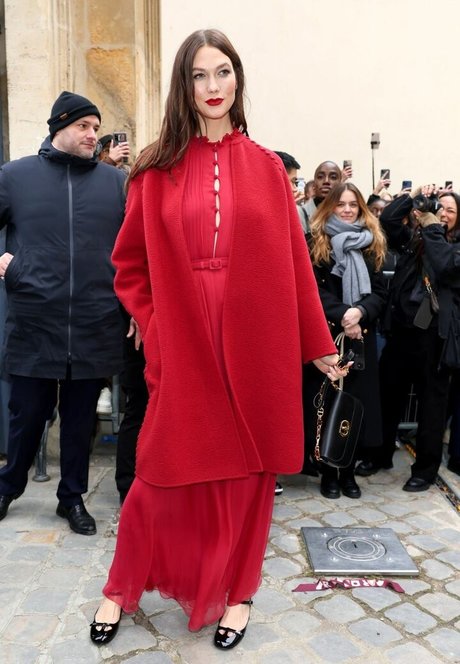 Karlie Kloss nudes onlyfans leaks