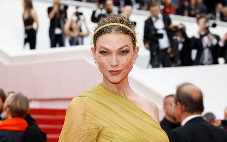 Karlie Kloss naked onlyfans