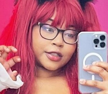 Ria Parker onlyfans nude