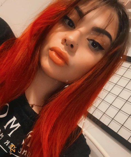 emilyelixer onlyfans creator