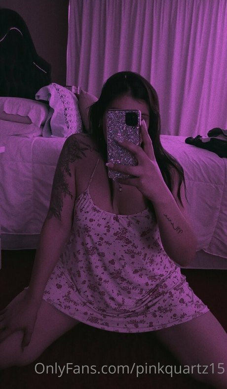 pinkquartz15 onlyfans leak