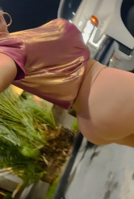 Myra La Chula onlyfans sex tape