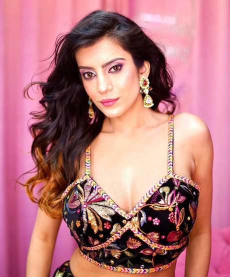 Akshita Dutta naked on onlyfans