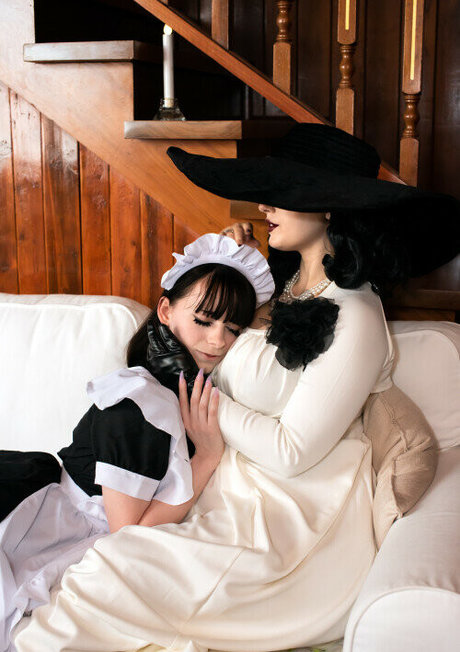 Lady Dimitrescu leak onlyfans porn