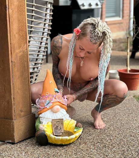 gym mary onlyfans post