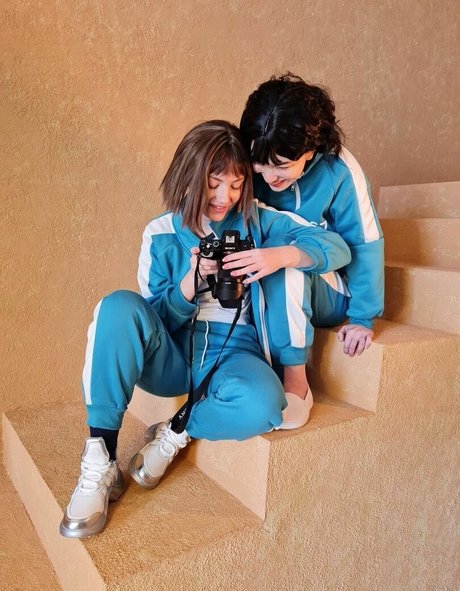 CarryKeycos free only fans