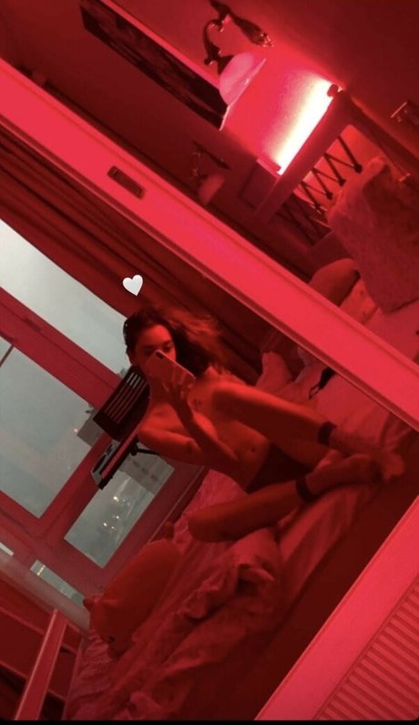 fraukrauze onlyfans sexy