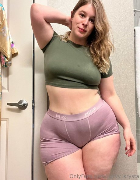 Curvy Krysta onlyfans nudes leak