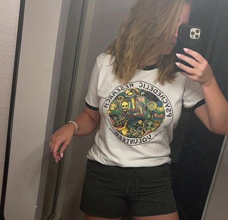 Lindsay DeFranco onlyfans leake