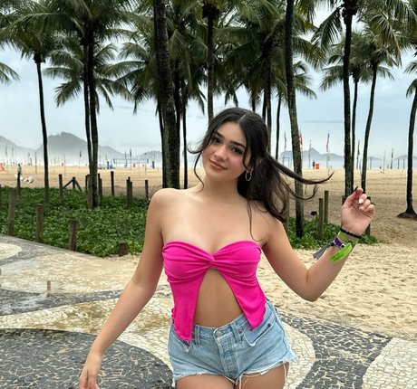 Alexandra Bull naked onlyfans leak