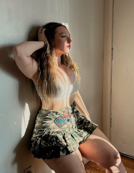 ColorsOfAutumn nudes onlyfans leaks