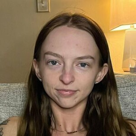 Makaylaj1998 onlyfans boobs