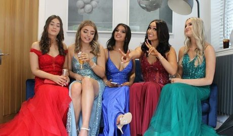 Isabella Evans nude leak onlyfans