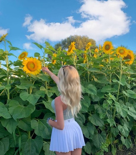 Monet Fisher leaked onlyfans.