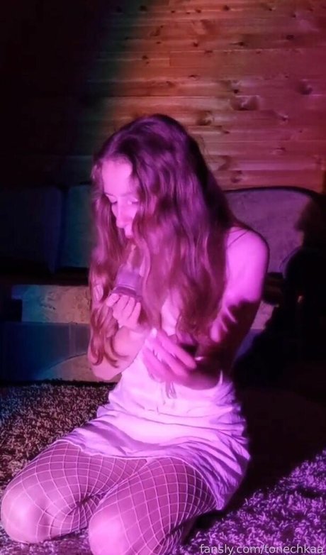 tonechkaa only fans pictures