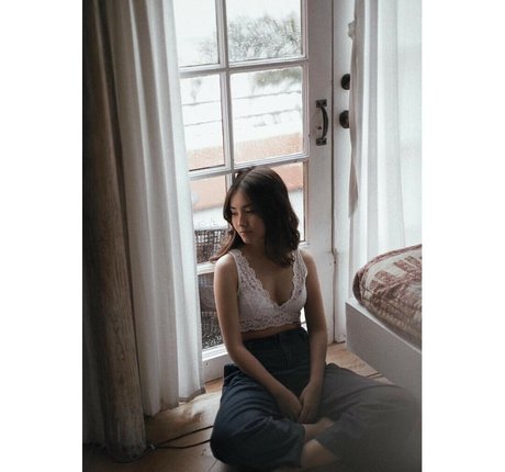 Maria Zhang onlyfans sexy