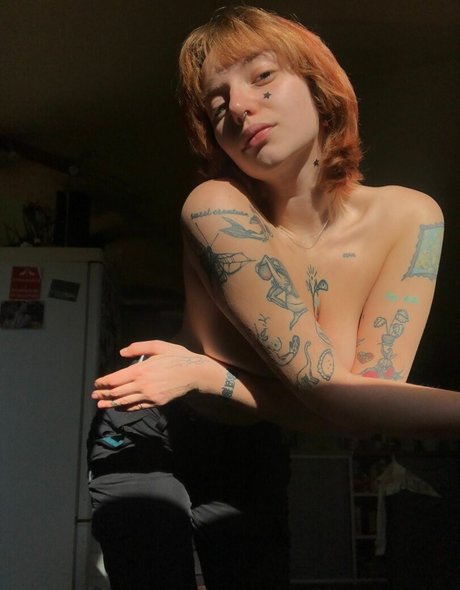 Xenlix is on onlyfans