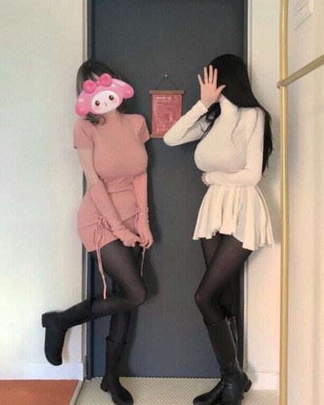 milksom only fans naked