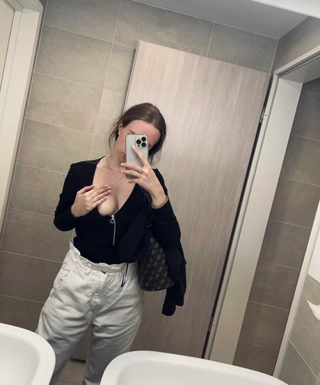 anabeiie karel leaked porn onlyfans