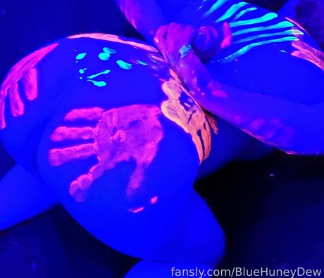 BlueHuneyDew leaked onlyfans content