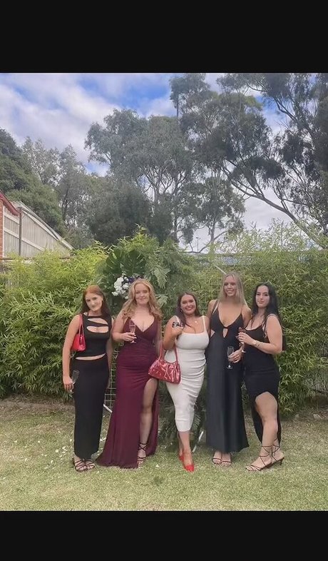 Raphaela S onlyfans leaks nude