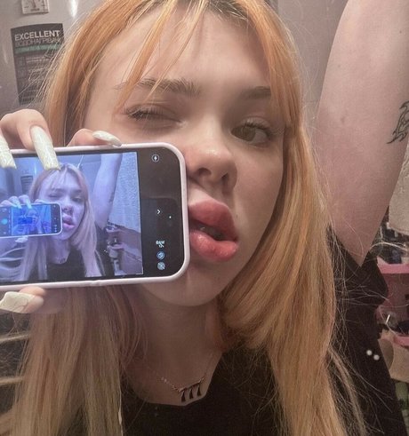 kitty kett Profile pic