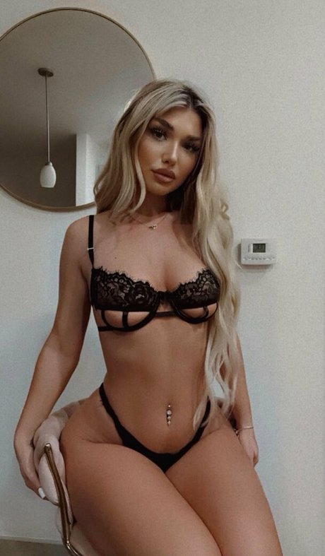 Bree Cooper onlyfans leaj