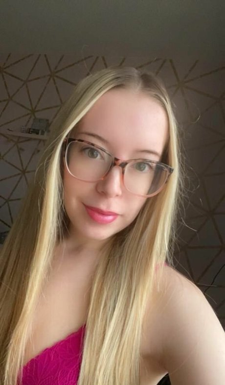 SluttyKitten4 onlyfans nude pictures