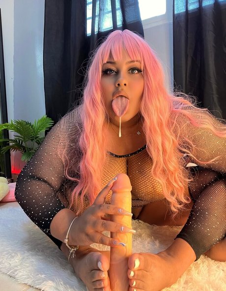 niviannyp tits onlyfans