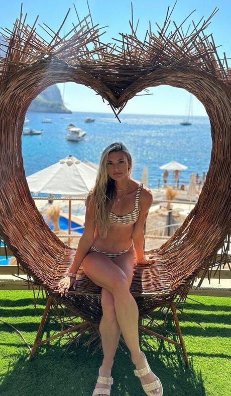 Annie Kunz onlyfans full