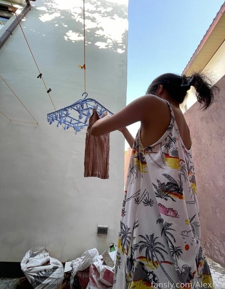 AlexIcy onlyfans posts